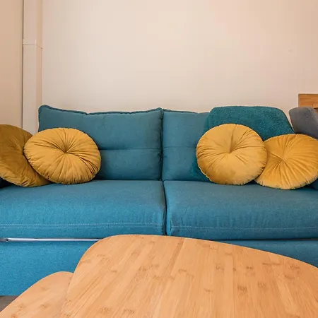 Magnifique 2 Pieces, Clim, Parking , Wifi * 보로쉬르메르